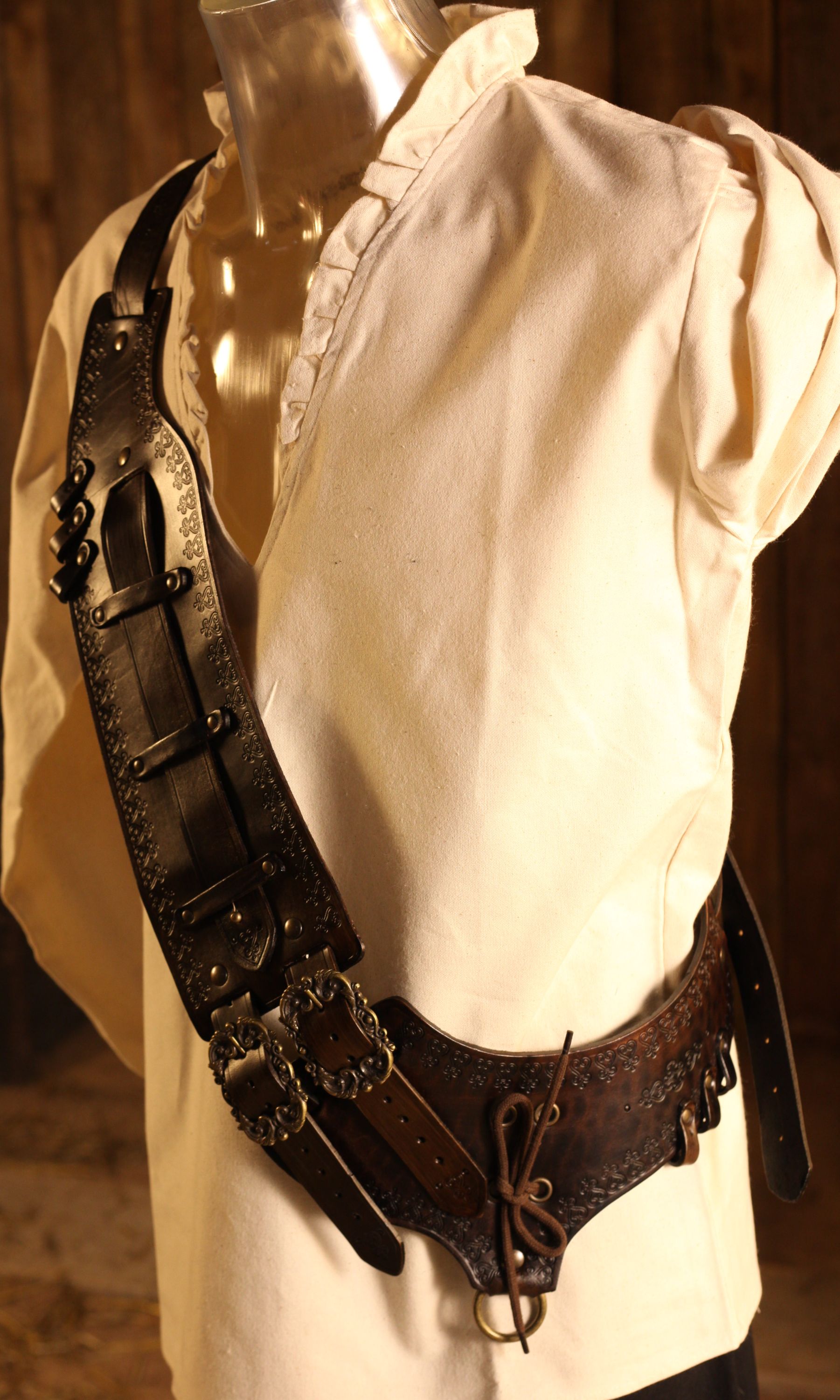 Leder-Bandolier für Rechtshänder