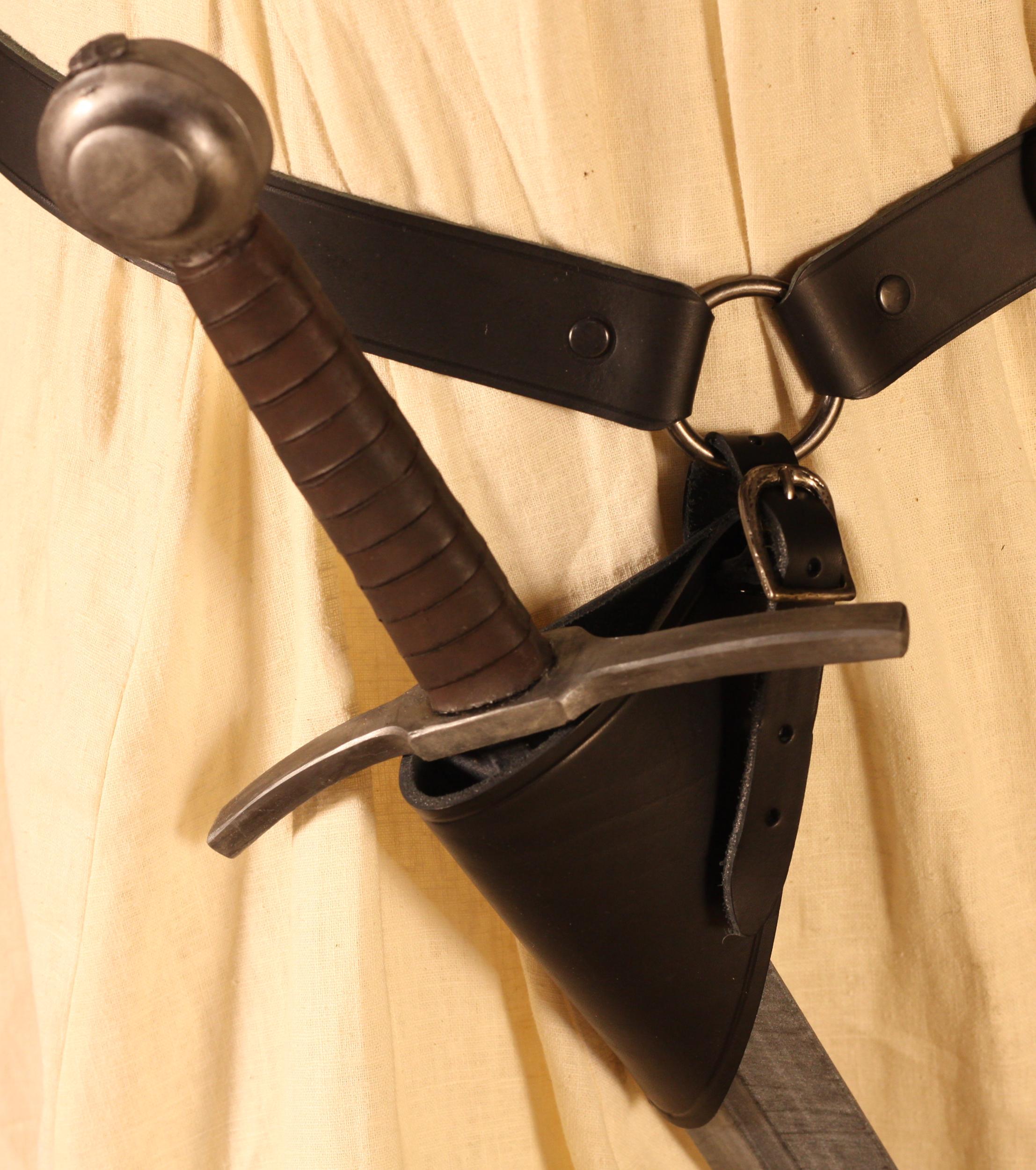 Schwerthalter aus Leder