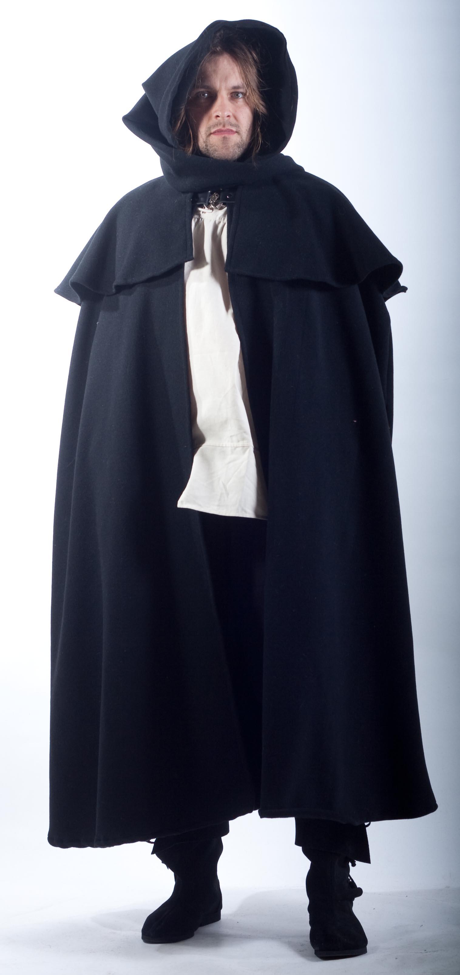 Woll-Umhang mit Gugelkapuze und Pelerine