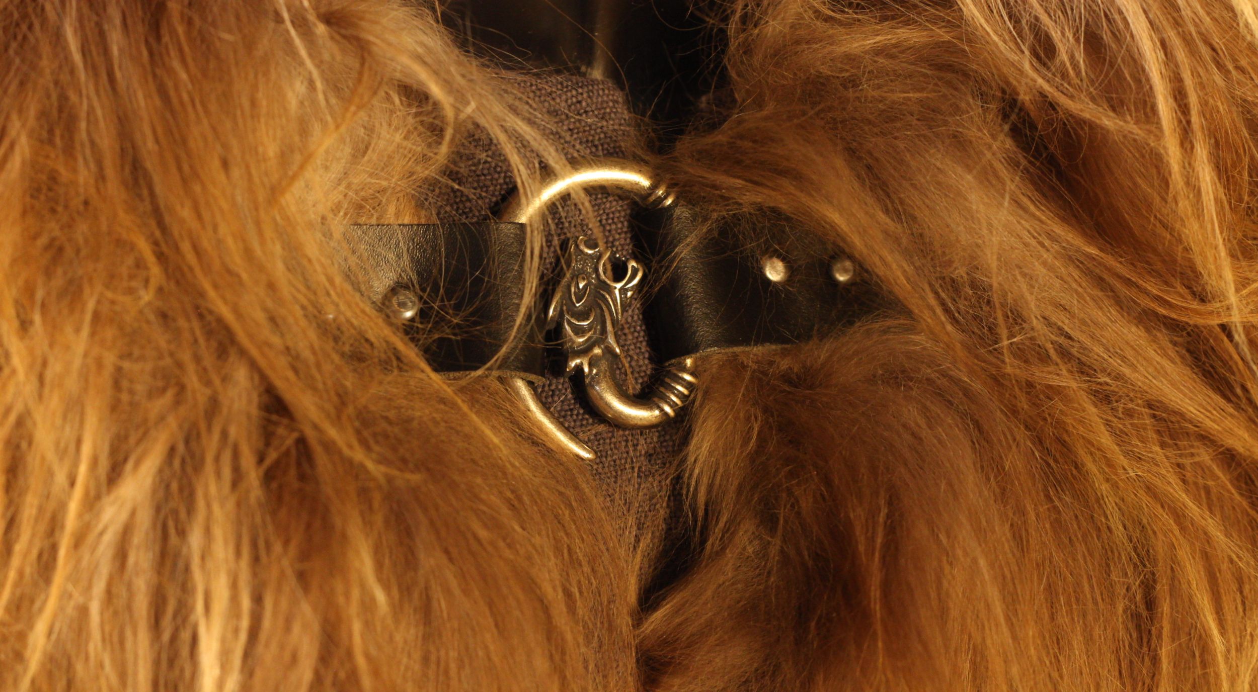 LARP Fellüberwurf braun meliert